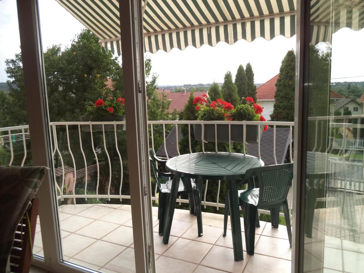 Maria Apartman Heviz Exterior photo